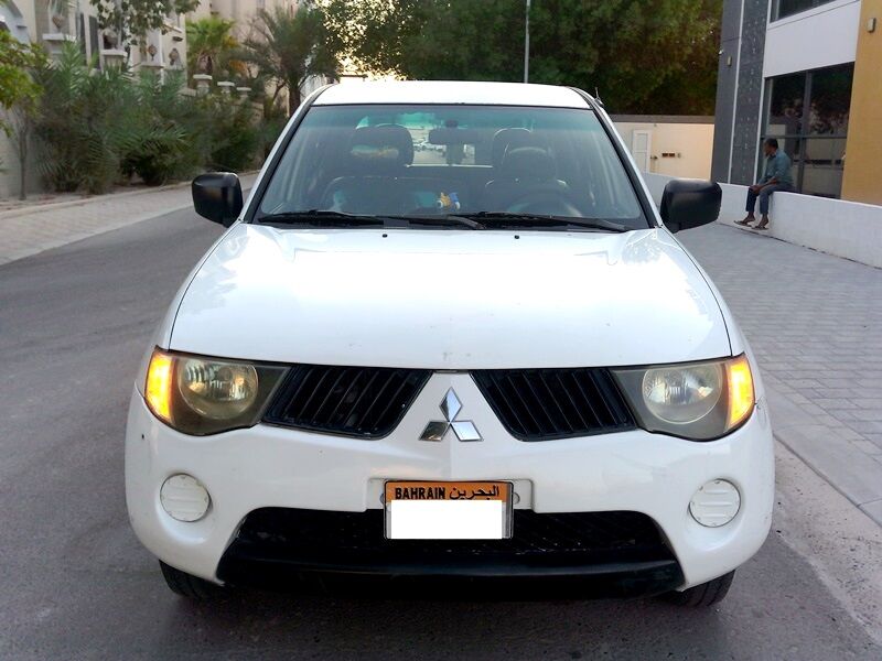 Bilad Al Qadeem, Vehicles, Cars & Trucks , BHD 1900,  Mitsubishi L 200,  2009,  Automatic,  35000 KM,   DOUBLE CABIN PICKUP URGENT FOR SALE