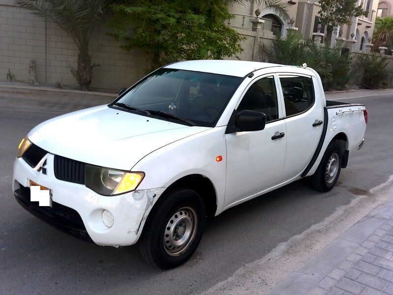 Bilad Al Qadeem, Vehicles, Cars & Trucks , BHD 1900,  Mitsubishi L 200,  2009,  Automatic,  35000 KM,   DOUBLE CABIN PICKUP URGENT FOR SALE