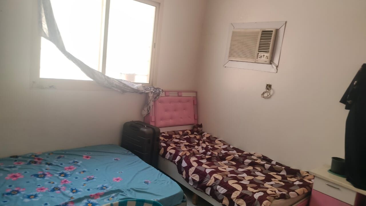 Riyadh, Household Items, SAR 1250,  Bed Room Set