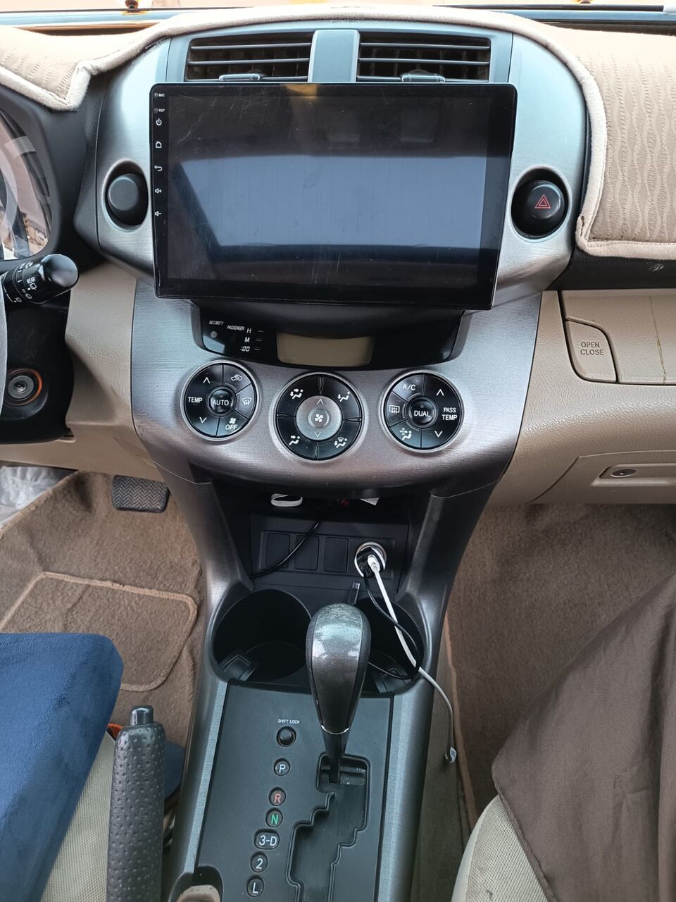 Al Sharafeyah, Vehicles, Cars & Trucks , SAR 38000,  Toyota RAV4,  2012,  Automatic,  265500 KM,   -  - For Sale