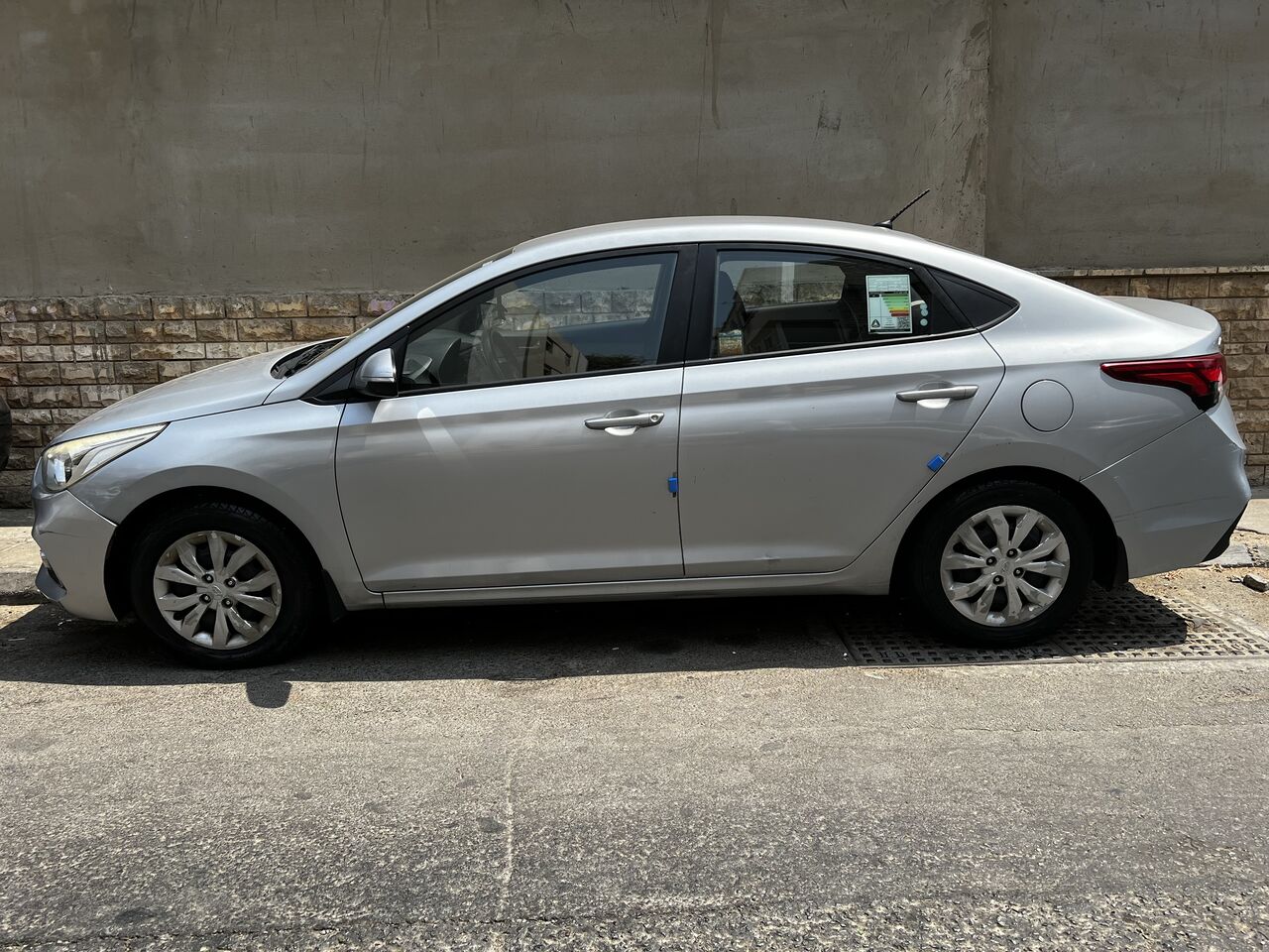 Jeddah, Vehicles, Cars & Trucks , SAR 31500,  Hyundai Accent,  2020,  Automatic,  175000 KM,    Model Genuine Condition