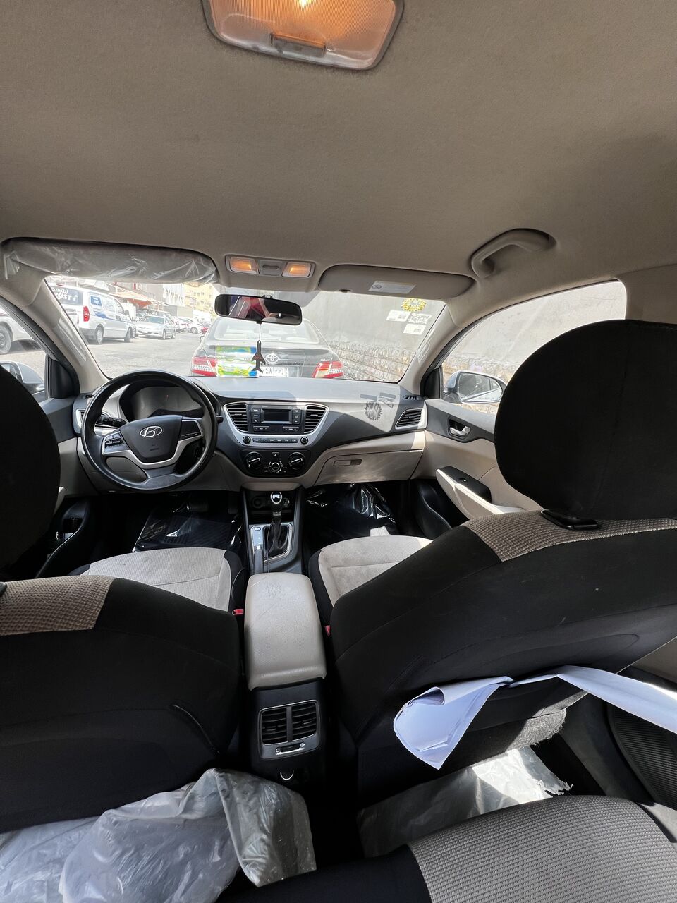 Jeddah, Vehicles, Cars & Trucks , SAR 31500,  Hyundai Accent,  2020,  Automatic,  175000 KM,    Model Genuine Condition