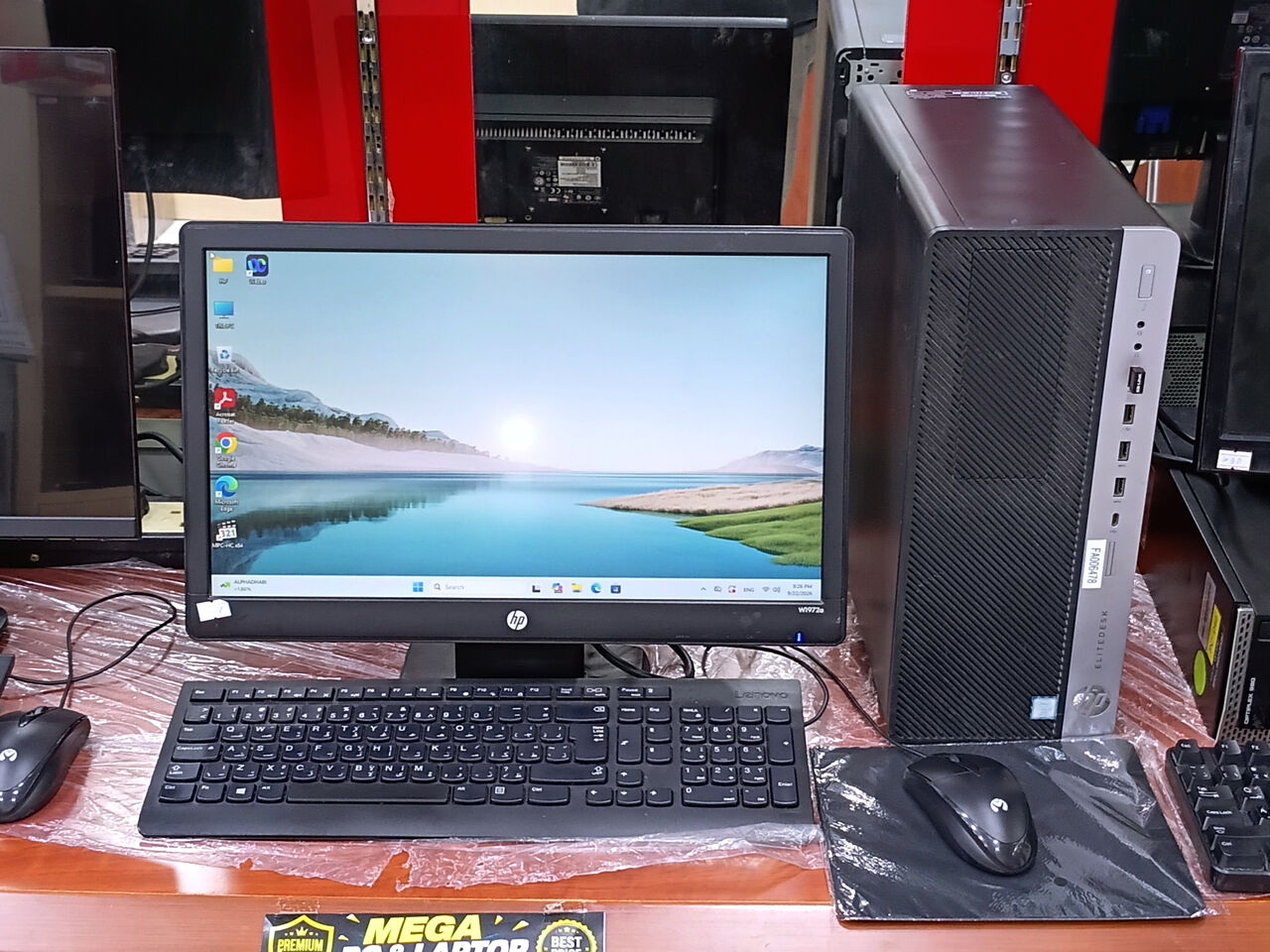 Riffa, Computers, BHD 93,  HP I7-7th Gen Desktop Set - Fast 256GB SSD + 8GB DDR4 + 19" Screen + Wi-Fi (93 BD)