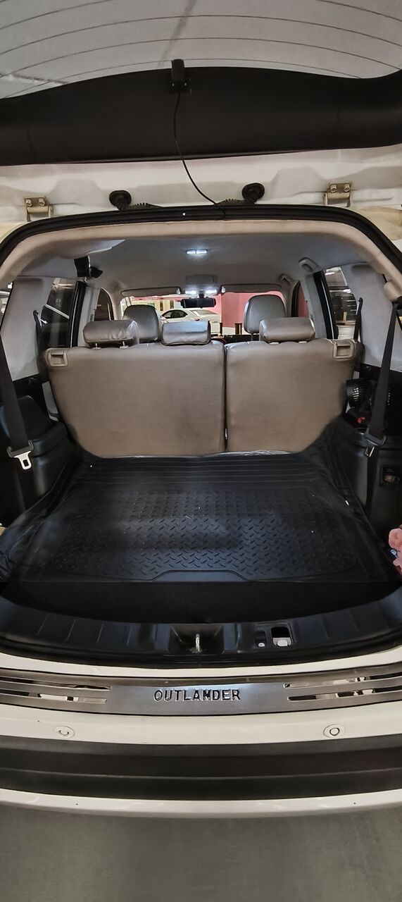 East Riffa, Vehicles, Cars & Trucks , BHD 4300,  Outlander 2018 GLX Mid-Option,  2018,  Automatic,  114000 KM,  Excellent Condition Outlander  Mid Option With Modifications