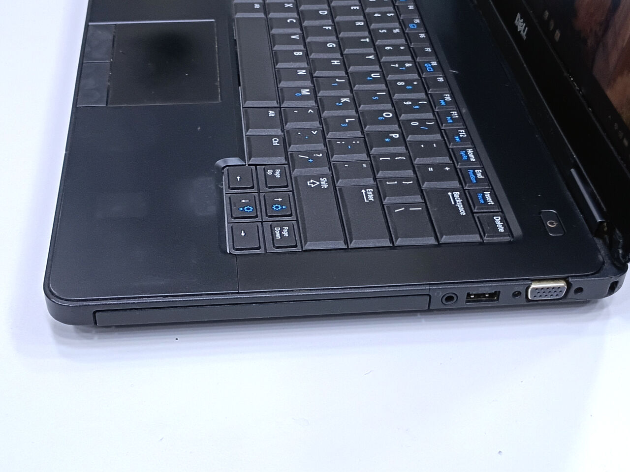 Riffa, Computers, BHD 55,  DELL Laptop Core I5 8GB/180GB SSD 14&rsquo;&rsquo; HD Display With Special Gift 55 BD Only