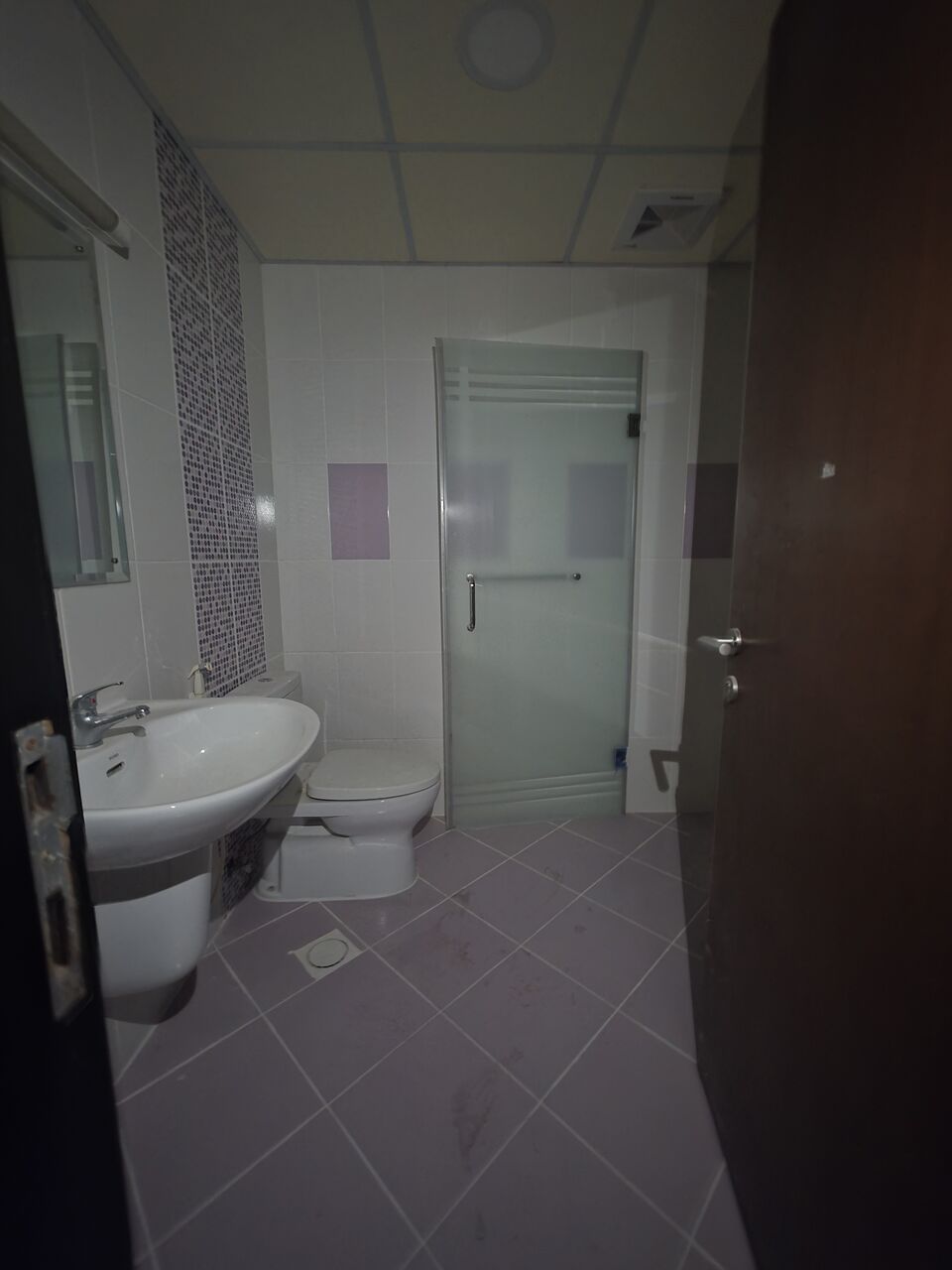 Manama, Apartments, Flats, Houses & Villas, BHD 275/month,  2 BR,  #2BATHROOM Hall Kitchen Without Electricity Car Parking