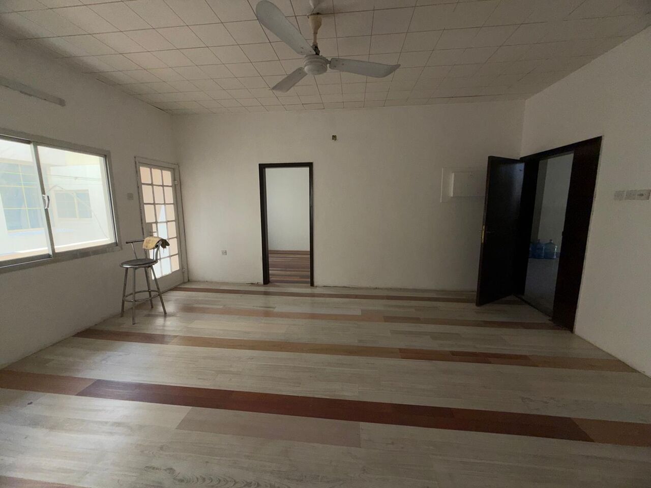 Adliya, Apartments, Flats, Houses & Villas, BHD 220/month,  3 BR,  *ADLIYA* - 220 BD/Month | Unfurnished | Without EWA | Contact 35494057