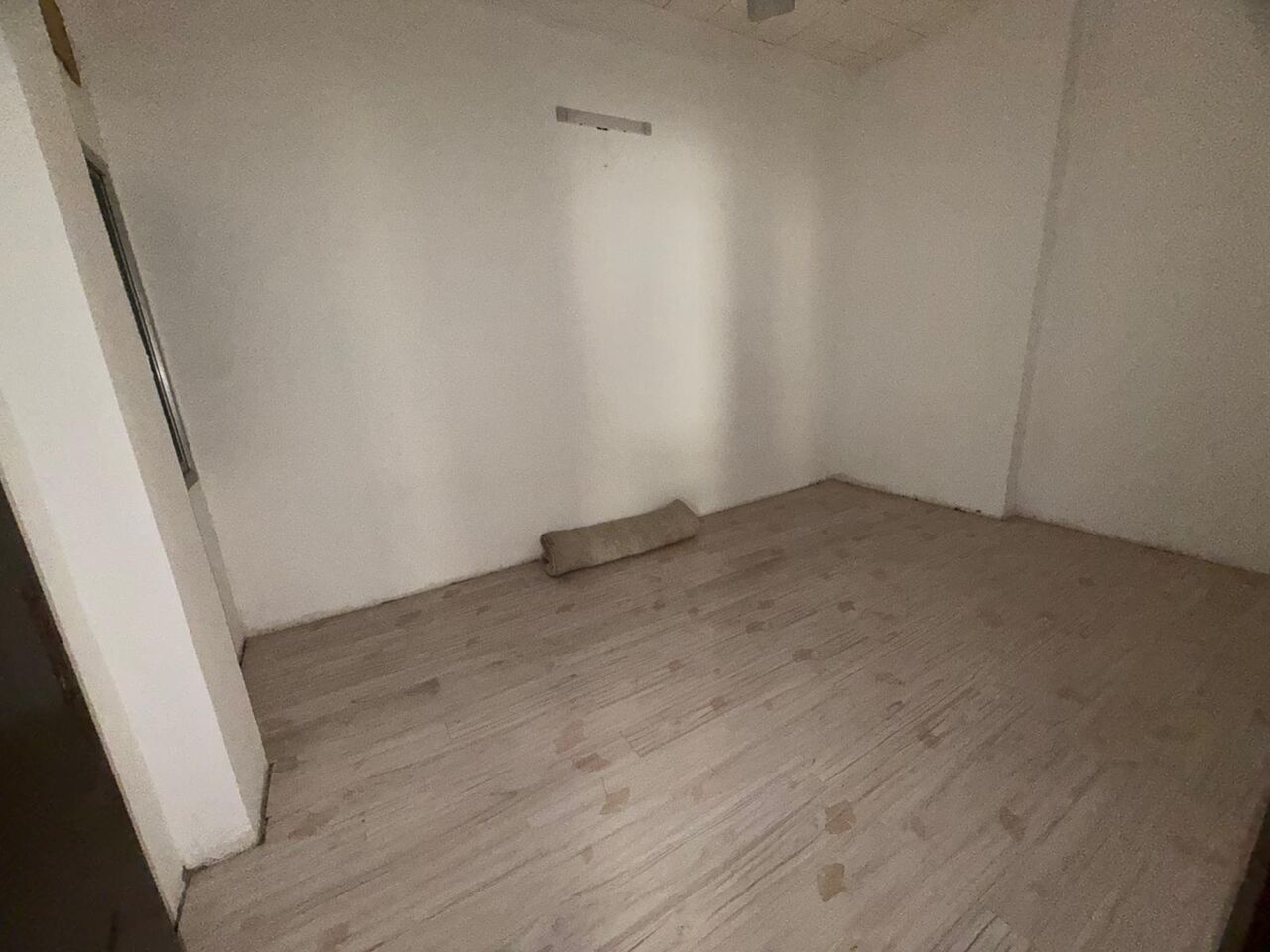 Adliya, Apartments, Flats, Houses & Villas, BHD 220/month,  3 BR,  *ADLIYA* - 220 BD/Month | Unfurnished | Without EWA | Contact 35494057