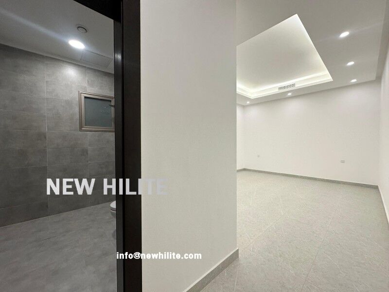 Kuwait City, Apartments, Flats, Houses & Villas, KWD 950/month,  4 BR,  Elegant 4-Bedroom Floor For Rent In Al-Siddeeq