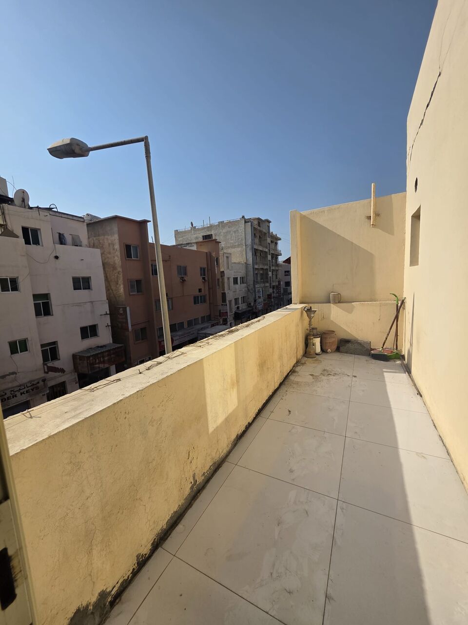 Manama, Apartments, Flats, Houses & Villas, BHD 150/month,  Studio,  35 Sq. Meter,  Semi Furnished Studio Flat For Rent At Manama Near Nesto Supermarket