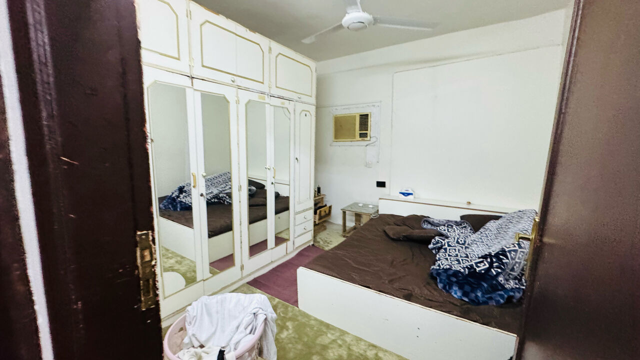 Al Shemaysi, Apartments, Flats, Houses & Villas, SAR 8500/month,  1 BR,  Room For Rent