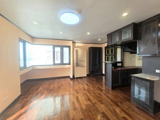 Bangkok, Real Estate For Sale, THB 2190000,  2 BR,  66 Sq. Meter,  ขายคอนโด คลองจั่นเพลส ห้องมุม 66 ตร.ม 