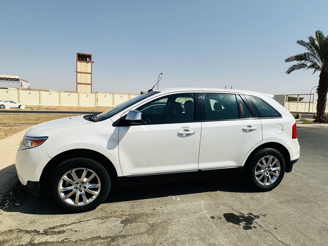 Tabuk City, Vehicles, Cars & Trucks , SAR 30000,  Ford Edge,  2014,  Automatic,  267000 KM,    SEL -full Option