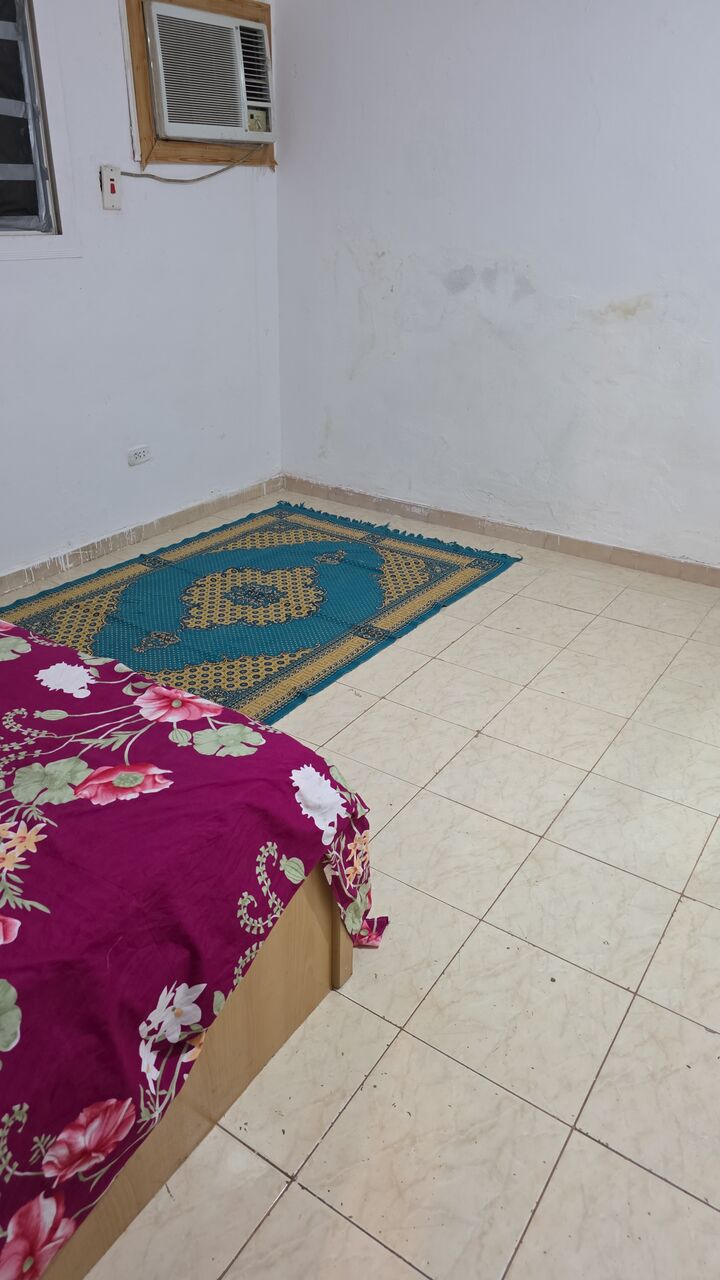 Jeddah, Rooms for Rent, SAR 850/month,  25 Sq. Meter,  850/month  Furnished  Bachelor Room For Rent, Bawadi, Rabwa, Nuzha,near Airport Hera Stree