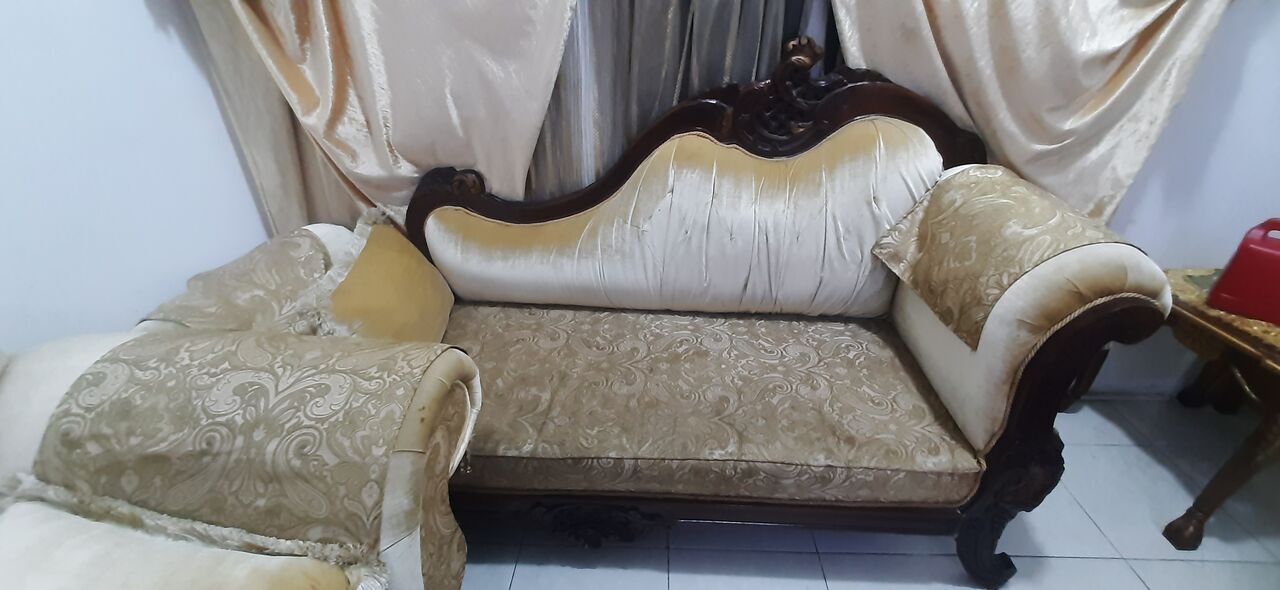 Mushrefah, Furniture, SAR 400,  Sofa In Very Good Condition Available For Sale