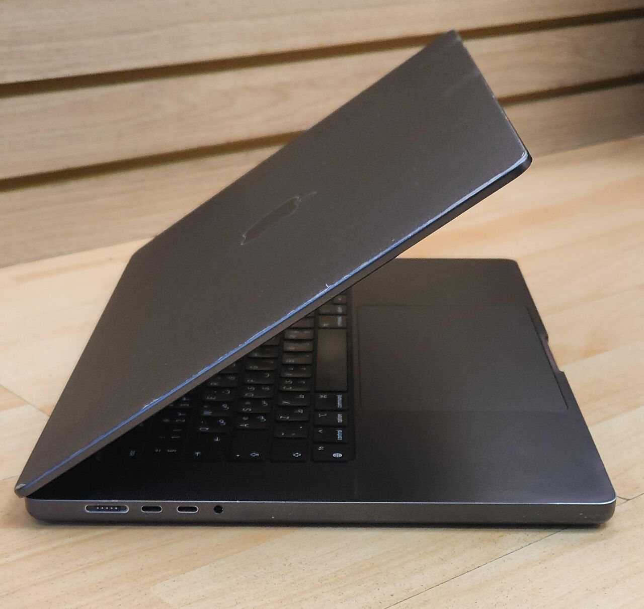 Riyadh, Computers, SAR 7799,  MacBook Pro M3 Pro 16&rdquo; RAM:18GB SSD:1TB GRAPHIC CARD:18CORE BATTERY CYCLE:680(91%)