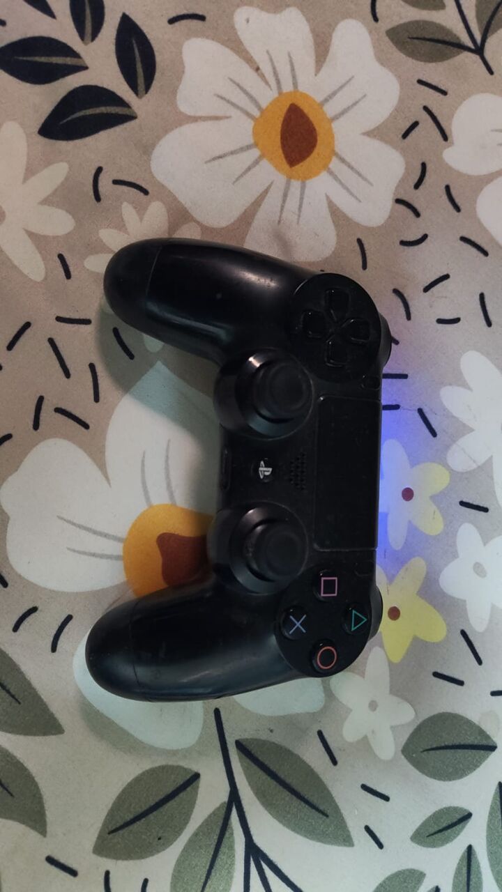 Al Malaz, Video Games, SAR 550,  PS4 1TB - Rarely Used