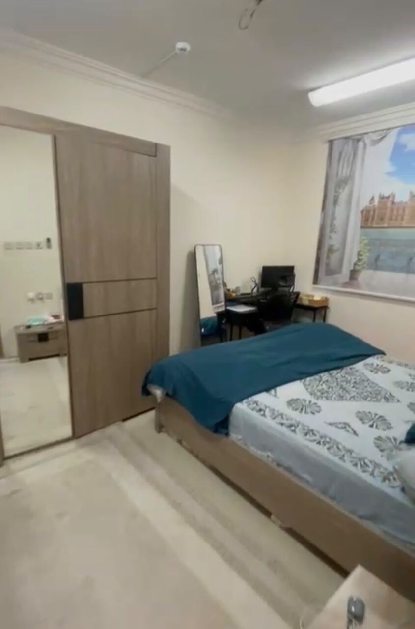 Al Malaz, Apartments, Flats, Houses & Villas, Furnished,  3 BR,  FULLY FURNISHED 3-BEDROOM APARTMENT + HOUSEHOLD ITEMS FOR SALE