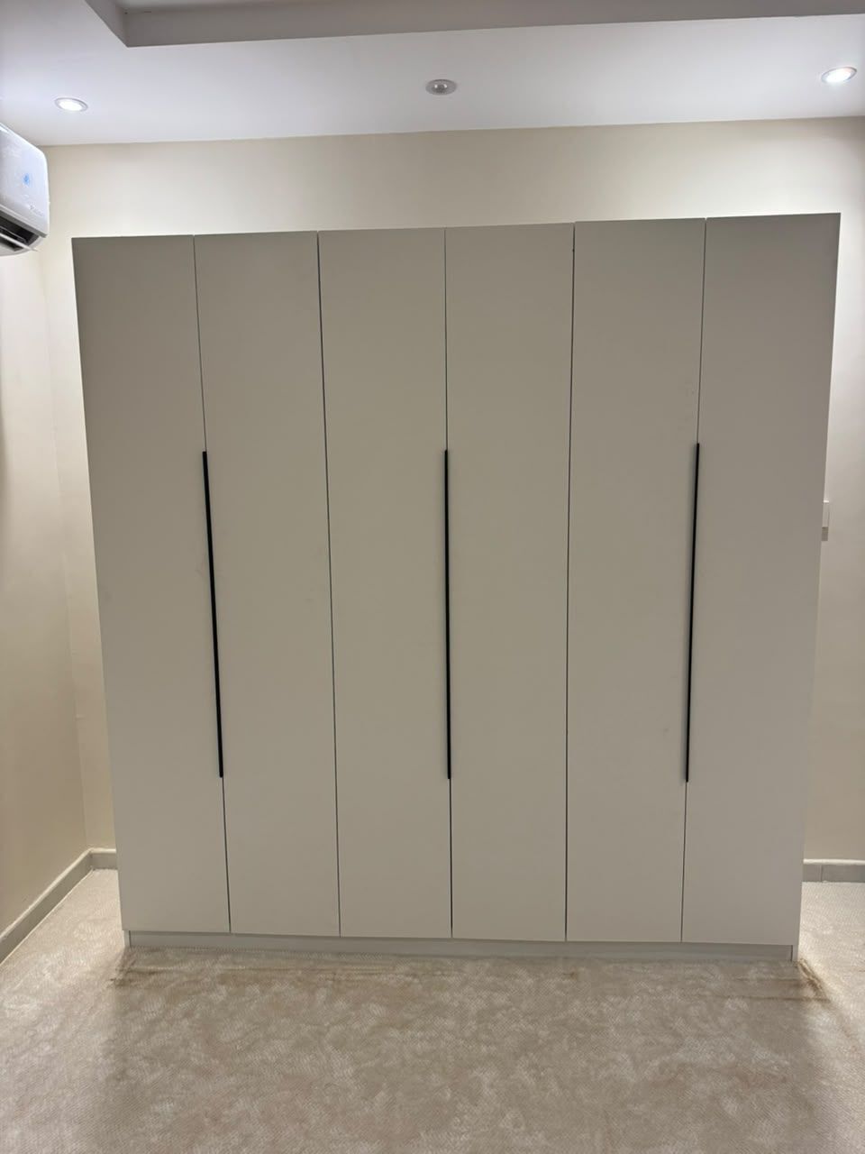 Jeddah, Furniture, SAR 4,  Modern 4-Door & 6-Door Wardrobes &ndash; Spacious Storage, Premium Quality
