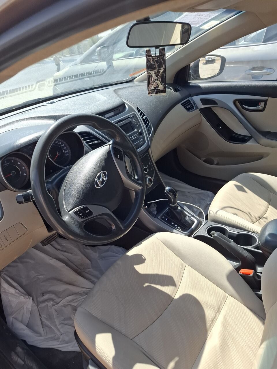 Riyadh, Vehicles, Cars & Trucks , SAR 22000,  2015,  2015,  Automatic,  37 KM,  Hyundai Elentra 1.5