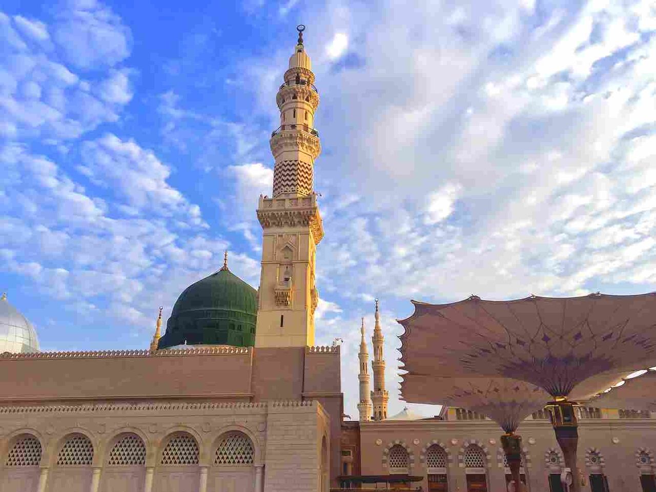 Cardiff, Travel, October Umrah Packages: Peaceful Beginnings