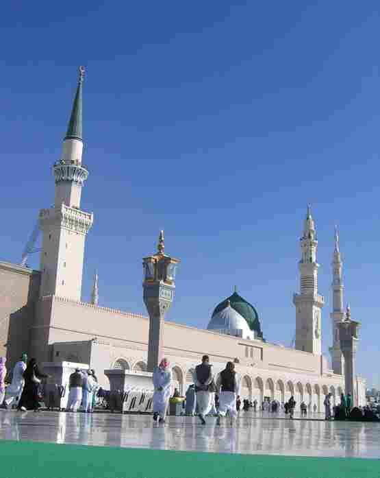 Edinburgh, Travel, November Umrah Packages: Cool Days, Deeper Devotion