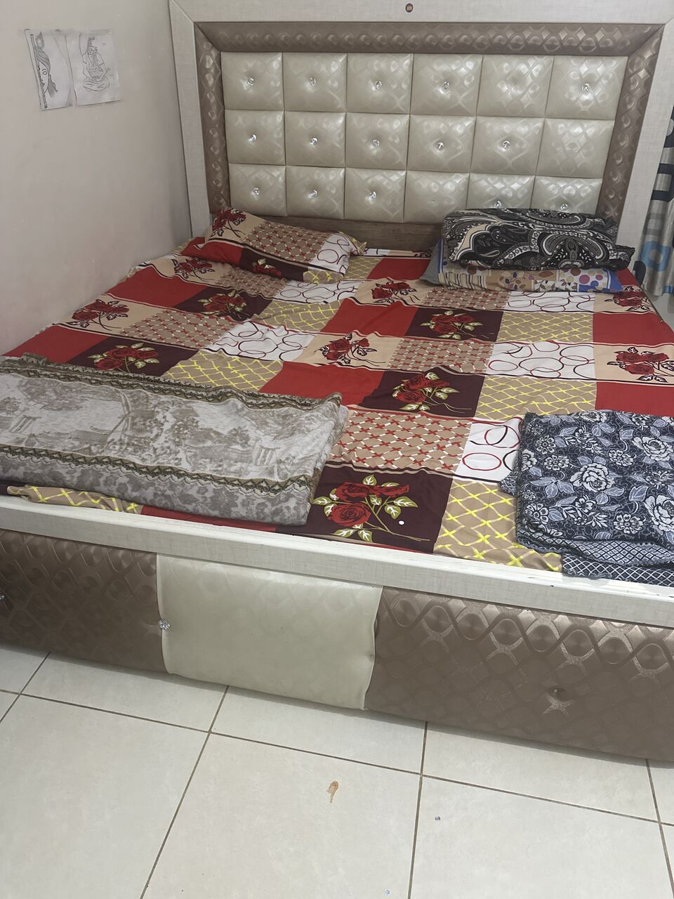 Riyadh, Furniture, SAR 475,  King Size Bed And Mattresses