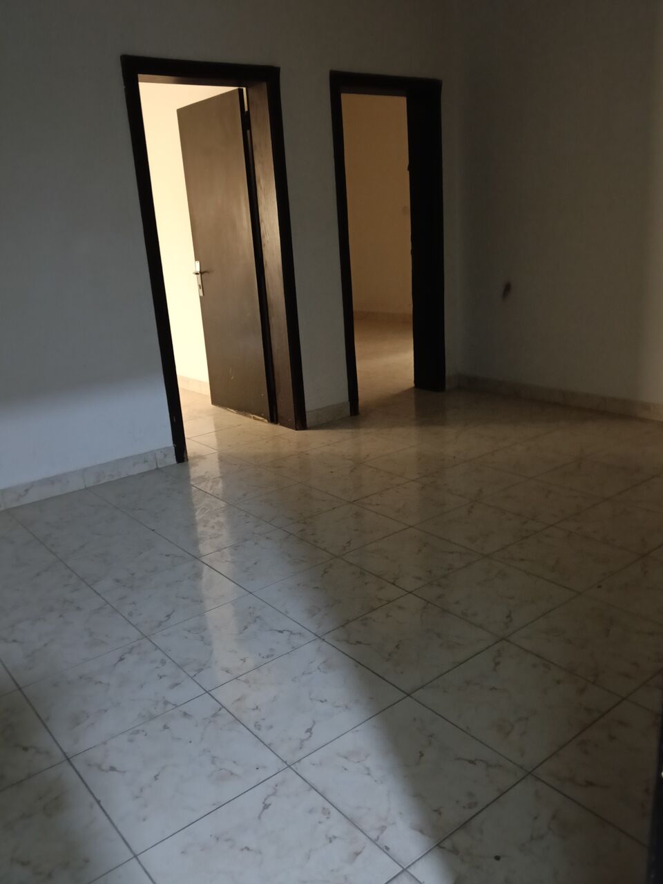 Umm Al Hassam, Apartments, Flats, Houses & Villas, BHD 200/month,  2 BR,  2 Bedroom Unfurnished Flat For Rent With Ewa