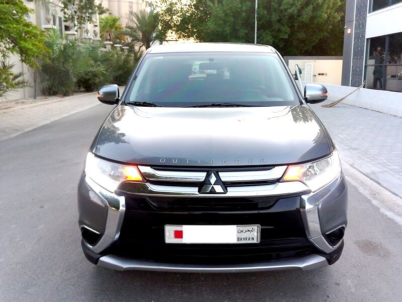 Bilad Al Qadeem, Vehicles, Cars & Trucks , BHD 4200,  Mitsubishi Outlander,  2018,  Automatic,  98000 KM,   SUV LOW MILEAGE FOR SALE