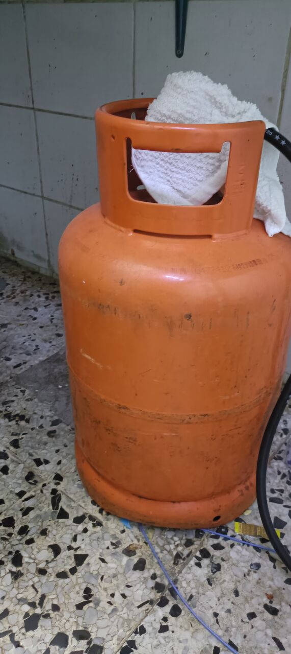 Jeddah, Household Items, SAR 300,  Gas Cylinder And Automatic Stove