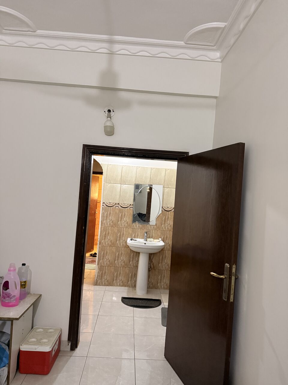 Yanbu, Rooms for Rent, SAR 750/month,  Furnished,  A Furnished Room (for Bachelor Only) Available In 2bhk Apartment Near Toyota Signal