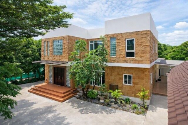 Bangkok, Villas, THB 49999,  201 Sq. Feet,  เดอะคริสตัล เอกมัย-รามอินทรา แยกสุค