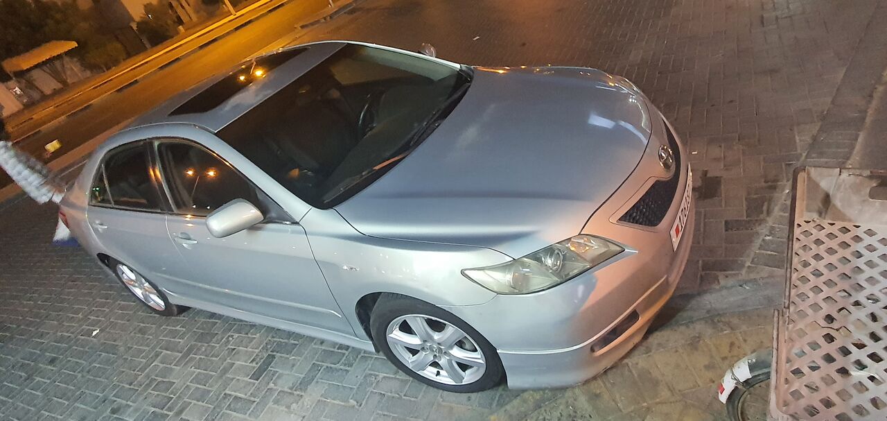 Zallaq, Vehicles, Cars & Trucks , BHD 1650,  Toyota Camry Se 2008 Full Option Second Owner With Sunroof,  2008,  Automatic,  350 KM,  Toyota Camry  Japan SE Full Option With Sunroof And Full Body Kit Sports Shape Well Ma