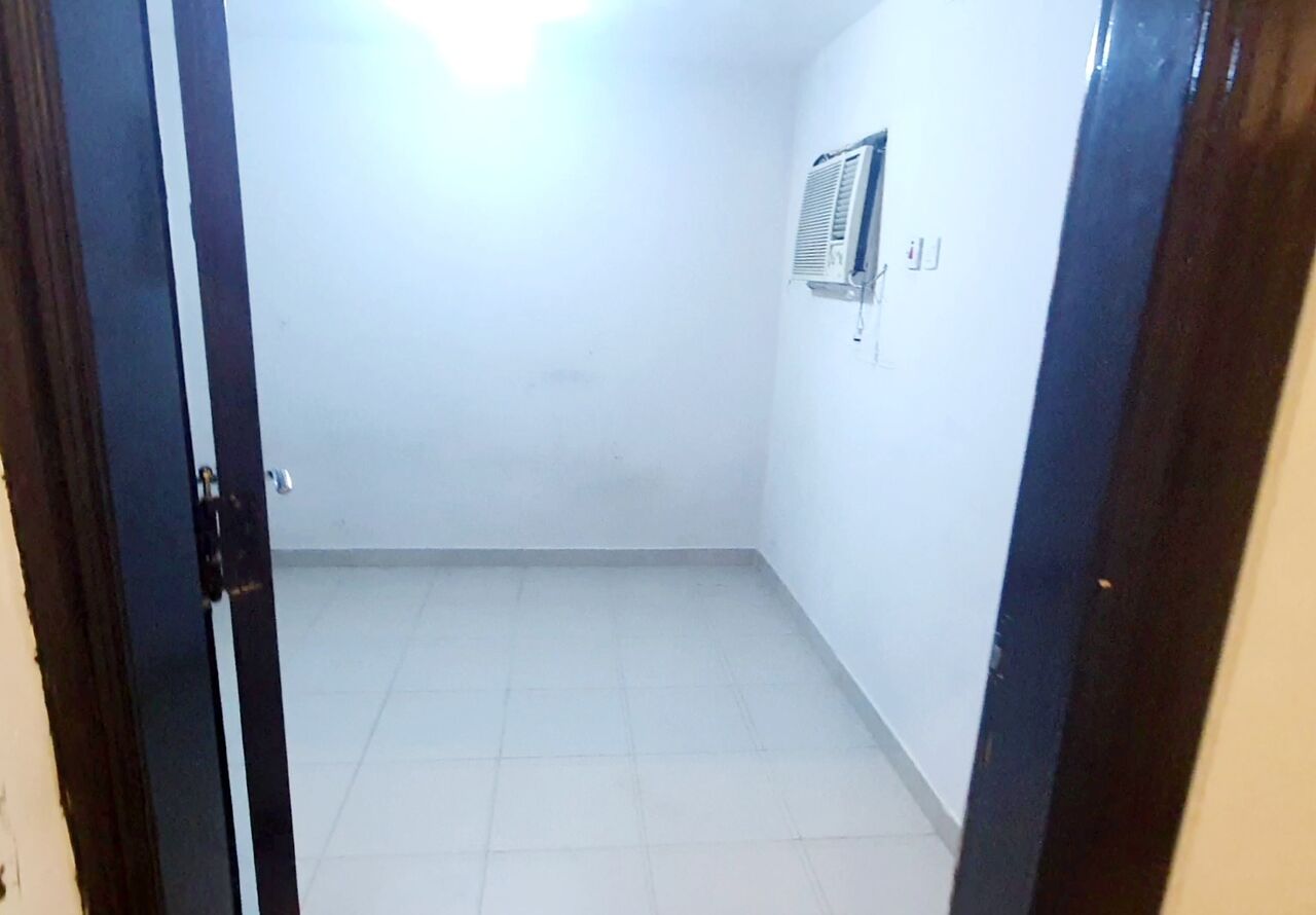 Riyadh, Rooms for Rent, SAR 36/month,  Room For Rent Available