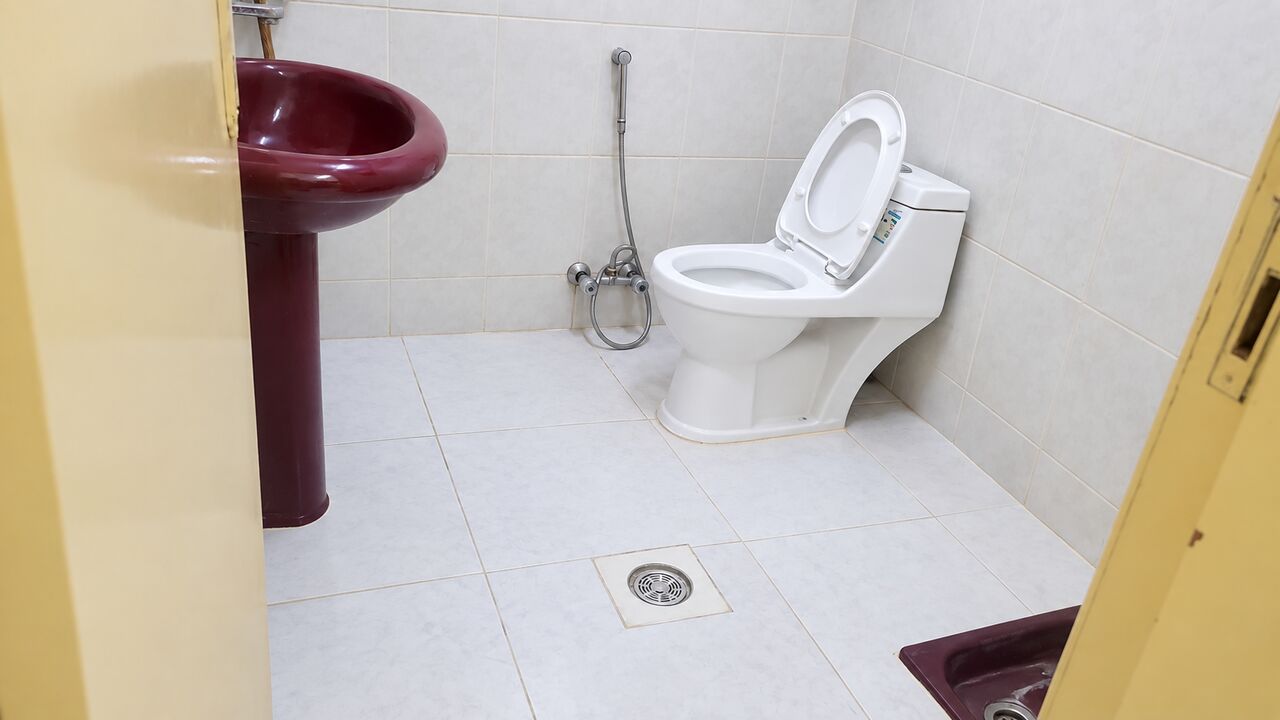 Al Wizarat, Rooms for Rent, SAR 1000/month,  Furnished,  23 Sq. Meter,  Spacious Furnished Room With Separate Bathroom For Single Bachelor &ndash; Hara