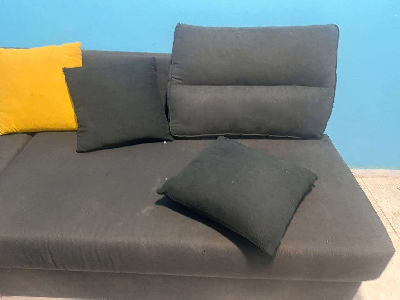 Khobar, Household Items, SAR 1100,  TV 65 Inch & 3set Sofa , 3 Round Small Tables