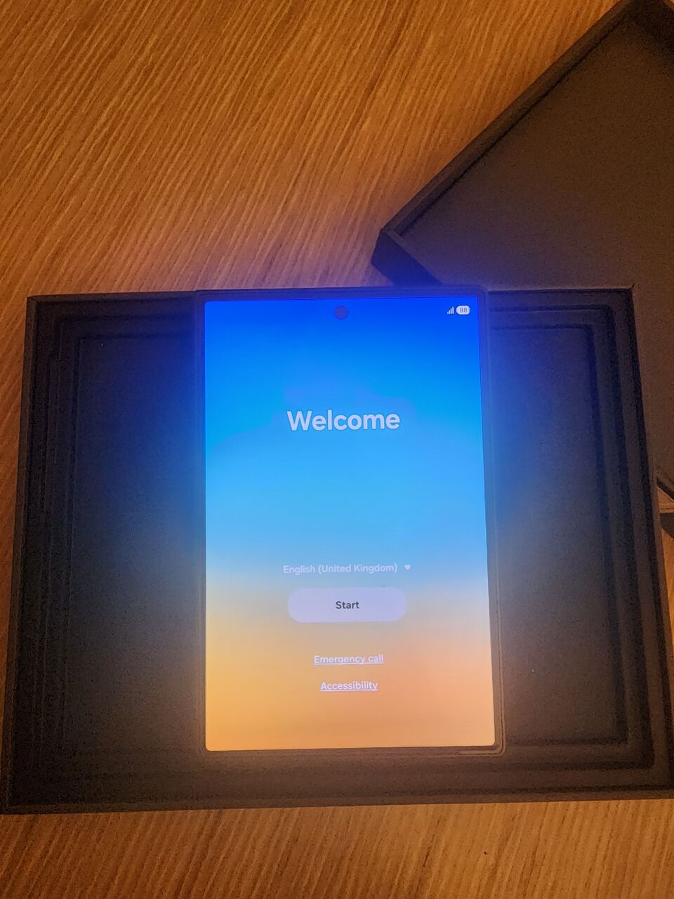 Khobar, Mobile Phones, SAR 6200,  Samsung Fold8 For Sales