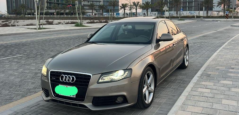 Arad, Vehicles, Cars & Trucks , BHD 1,  Audi A4,  2009,  Automatic,  100 KM,