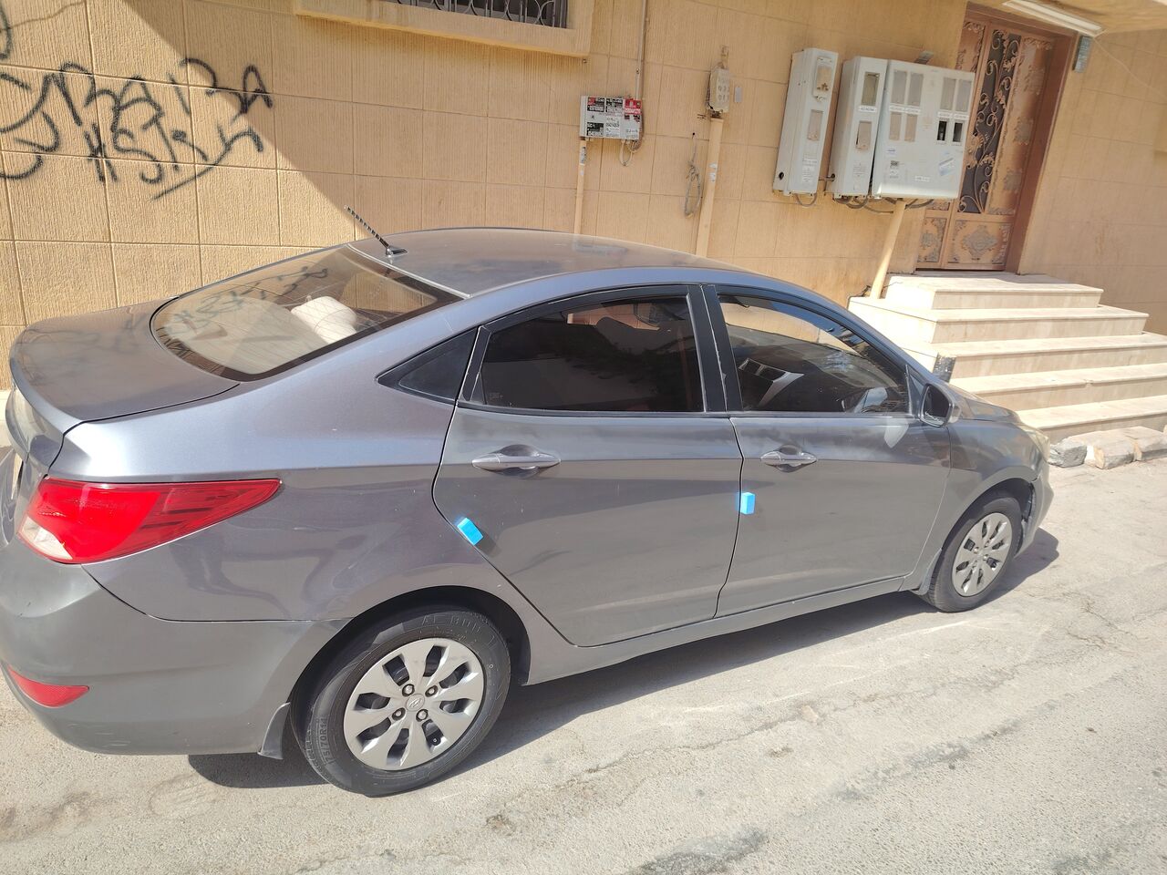 Riyadh, Vehicles, Cars & Trucks , SAR 23000,  Hyundai Accent,  2017,  Automatic,  142000 KM,  Accent  Low Mileage