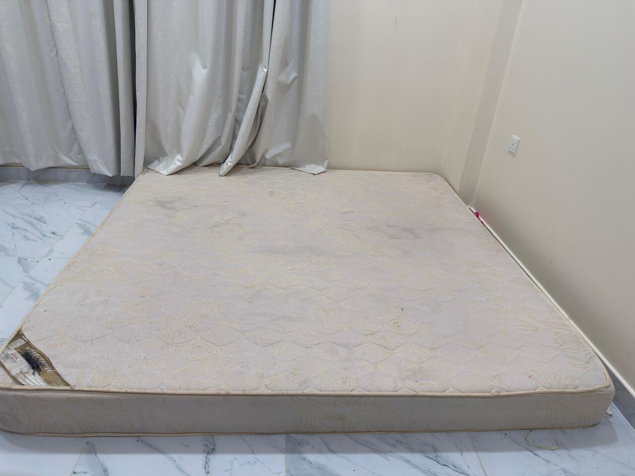 Salmaniya, Household Items, BHD 110,  House Hold Items For Sale 110 Bd For All