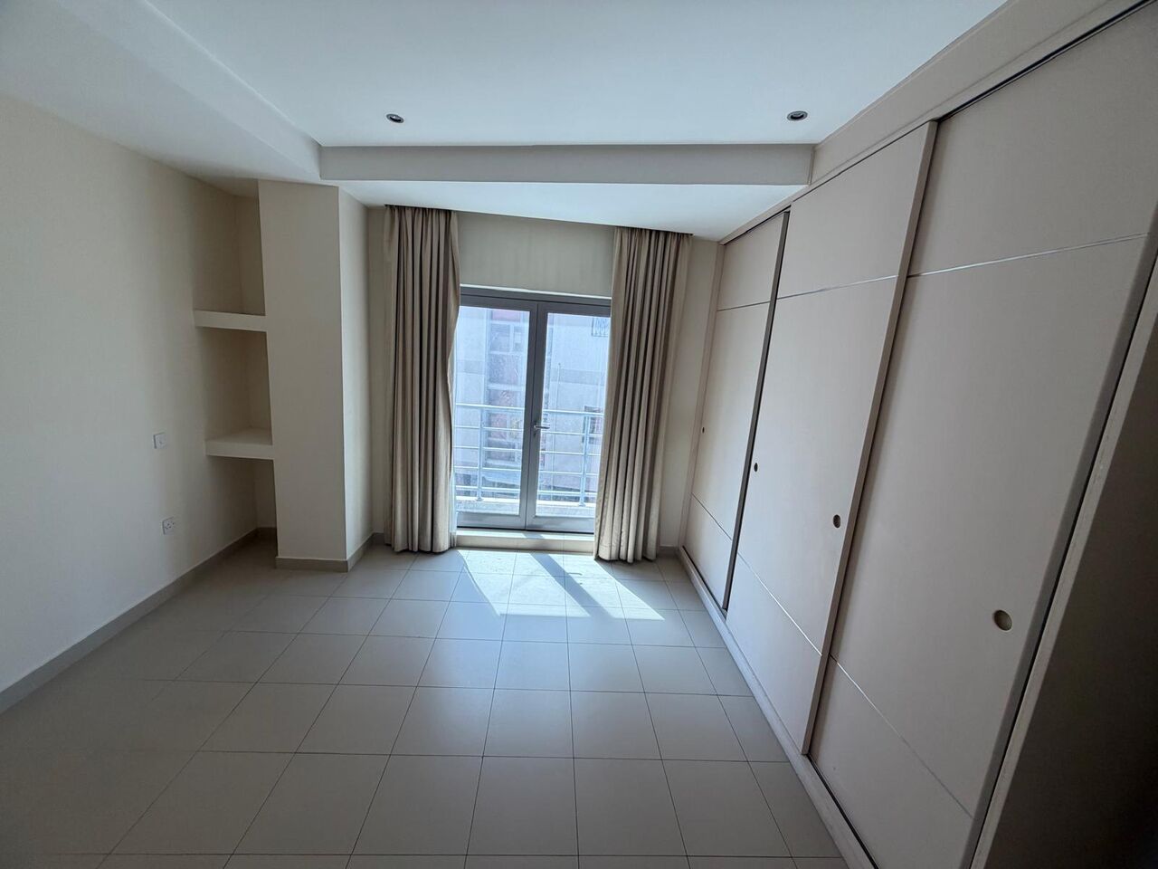 Adliya, Apartments, Flats, Houses & Villas, BHD 350/month,  Furnished,  2 BR,  *Adliya*- 350 BD /Month(Inclusive) | 2BR | Fully Furnished | Contact 35494057