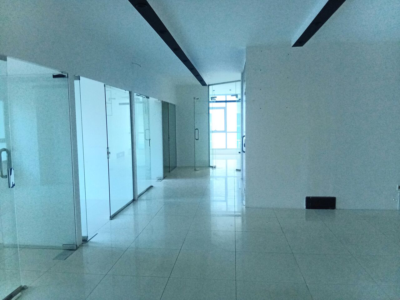 Al Seef, Offices, BHD 500,  157 Sq. Meter,  Commercial Office | Seef | Parking | Security | Kitchen