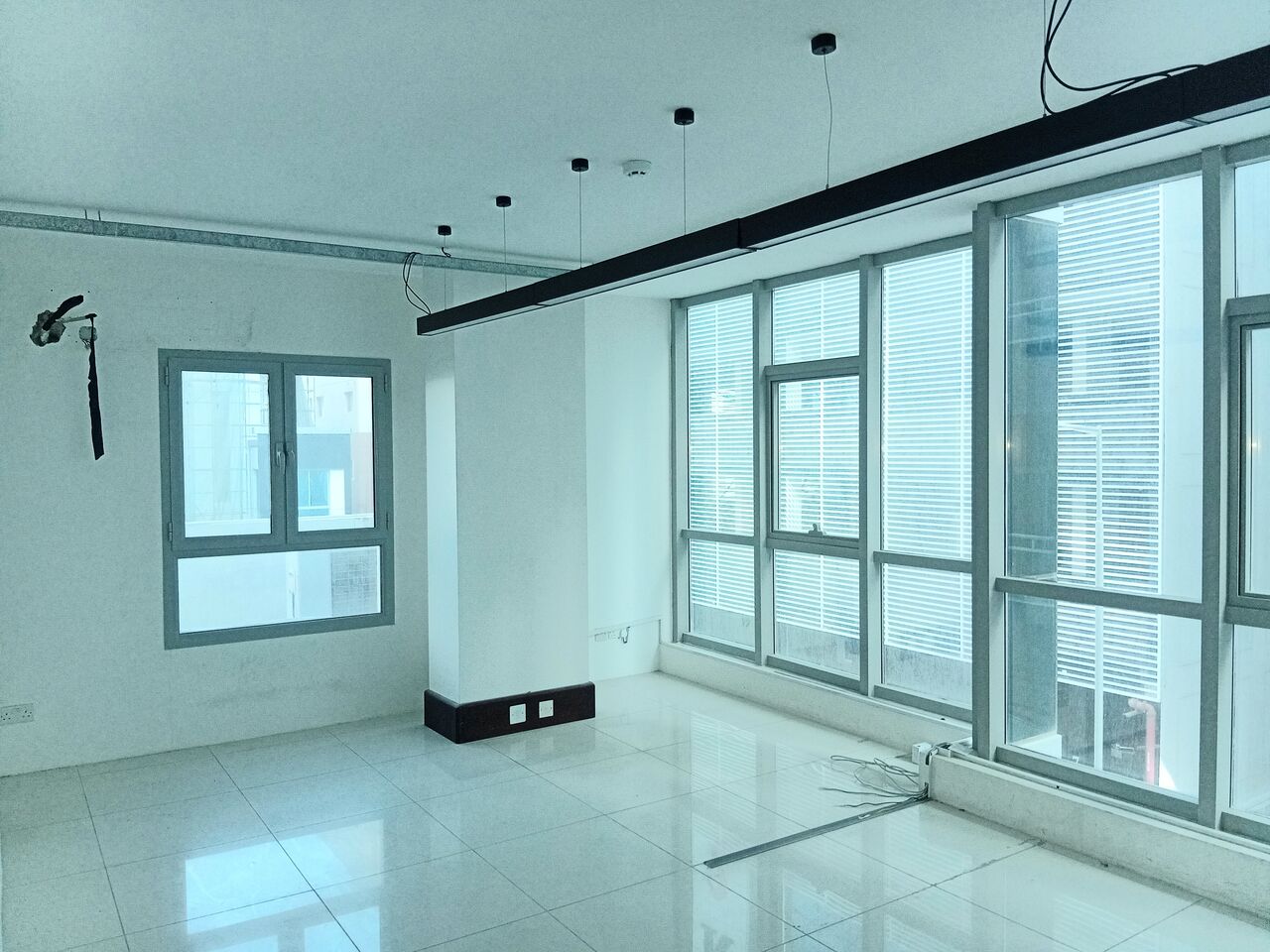 Al Seef, Offices, BHD 500,  157 Sq. Meter,  Commercial Office | Seef | Parking | Security | Kitchen