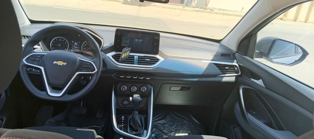 Riyadh, Vehicles, Cars & Trucks , SAR 42000,  Chevrolet Captiva,  2023,  Automatic,  80000 KM,  🚗 –  Model   Excellent Condition Suv Seven Seater
