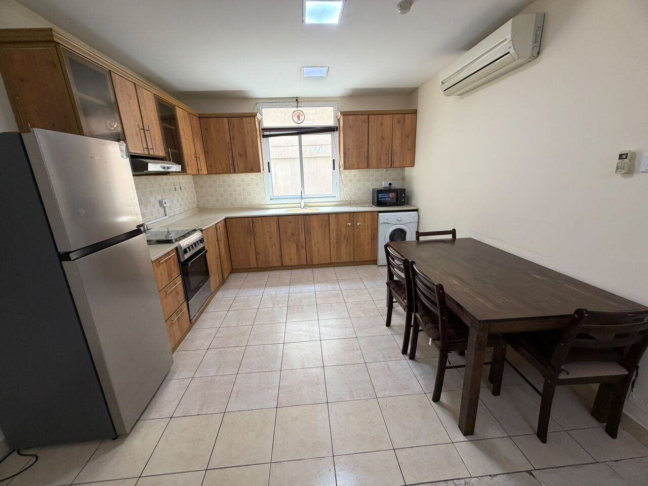 Adliya, Apartments, Flats, Houses & Villas, BHD 350/month,  Furnished,  2 BR,  *Adliya* - 350 BD /Monthly | 2BR | Fully Furnished | EWA 25 BD Limit | Contact 35494057