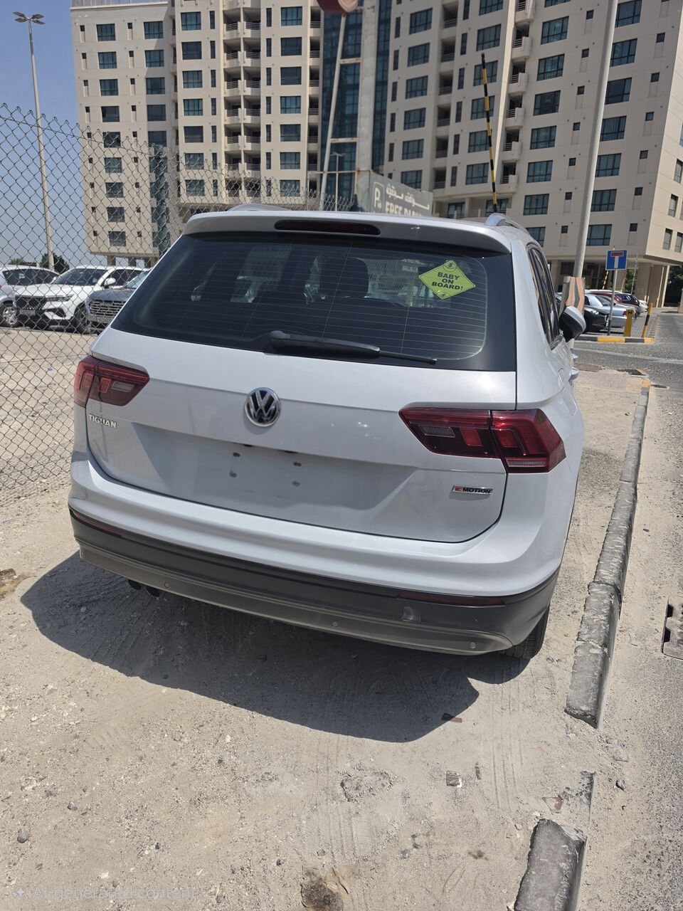 Manama, Vehicles, Cars & Trucks , BHD 6500,  Volkswagen Tiguan SE,  2018,  Automatic,  72000 KM,  Tiguan,  Well Maintained,