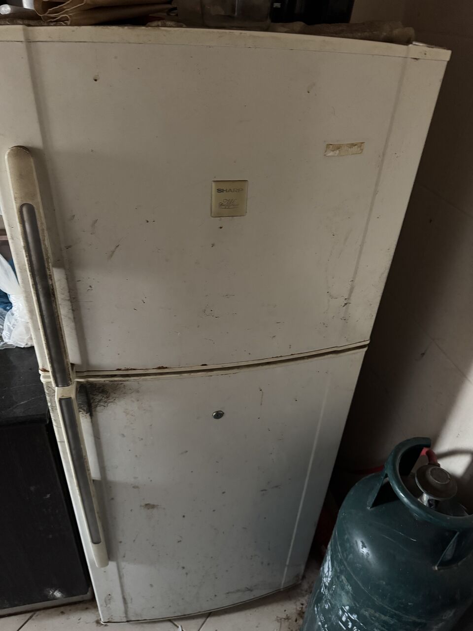Manama, Appliances, Good Condition