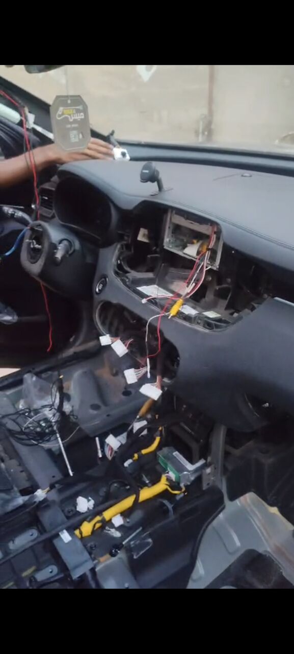Jeddah, Automotive, Auto Air Conditioning Repair And Maintenance Services