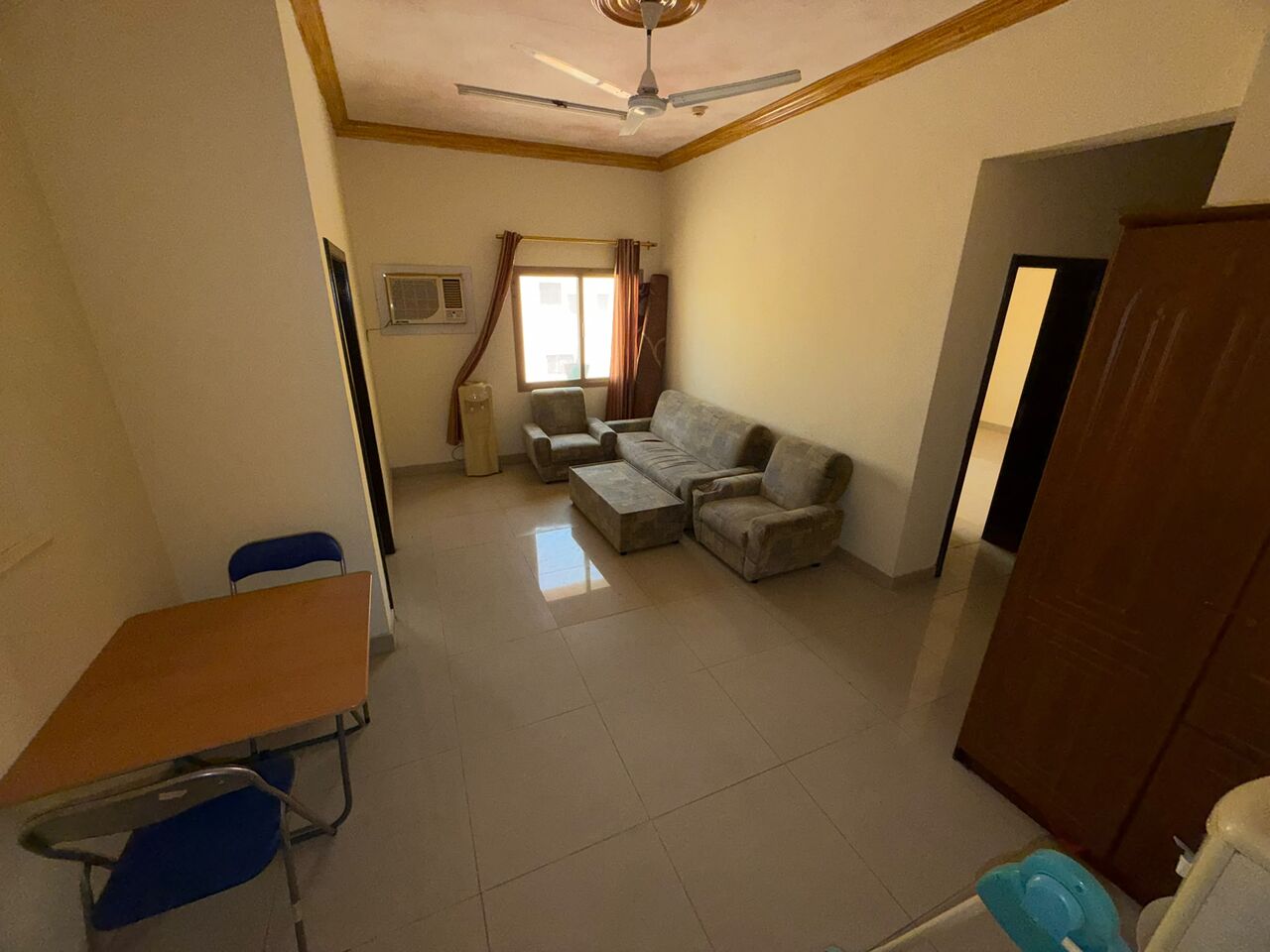 Adliya, Apartments, Flats, Houses & Villas, BHD 200/month,  2 BR,  2BHK / Semi Furnished / Adliya / BD 200 Without EWA / Prime Location/ LIFT