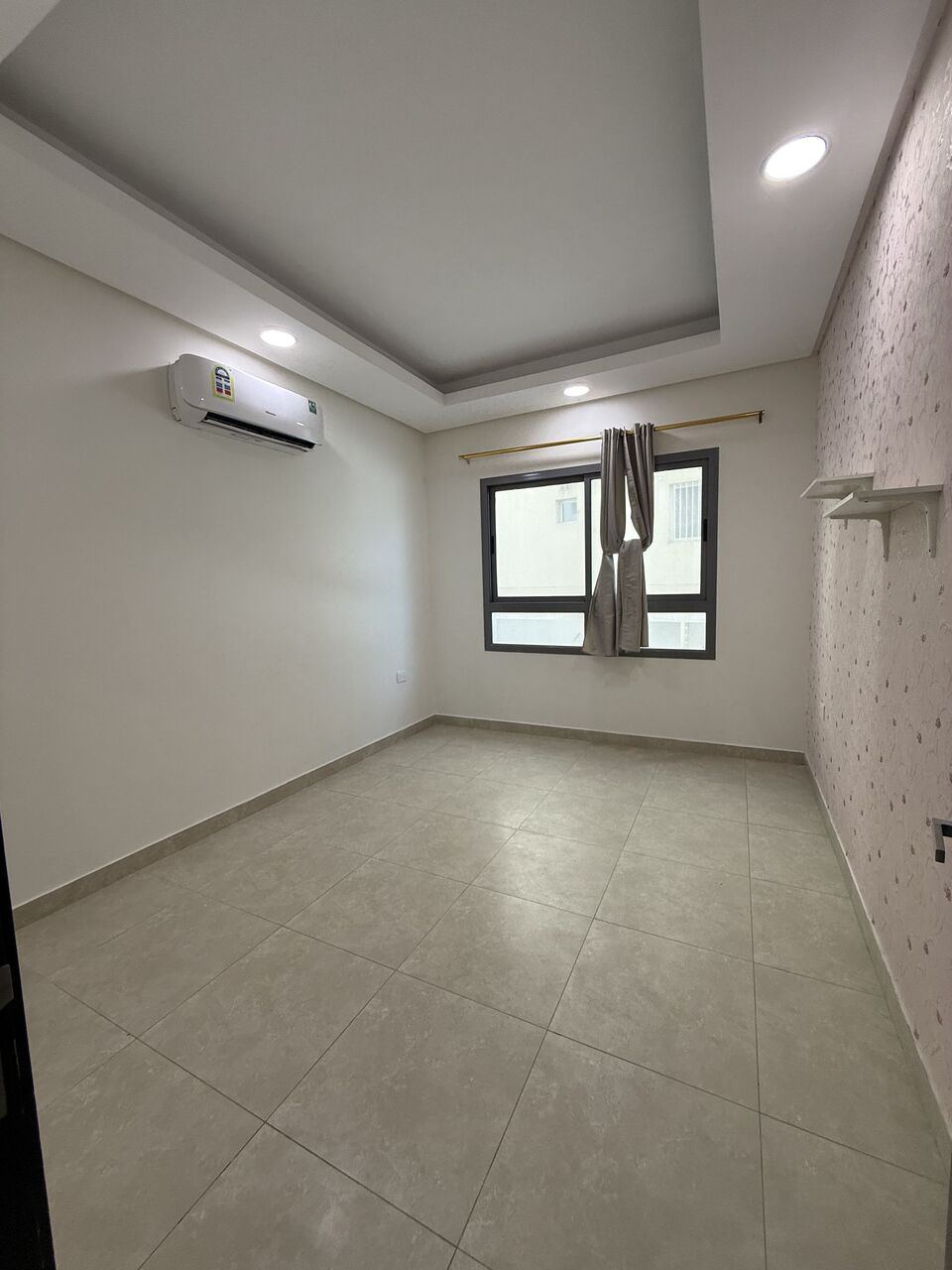 Hamad Town, Apartments, Flats, Houses & Villas, BHD 250/month,  2 BR,  100 Sq. Meter,  2ВНК Apartment For Rent - Hamad Town